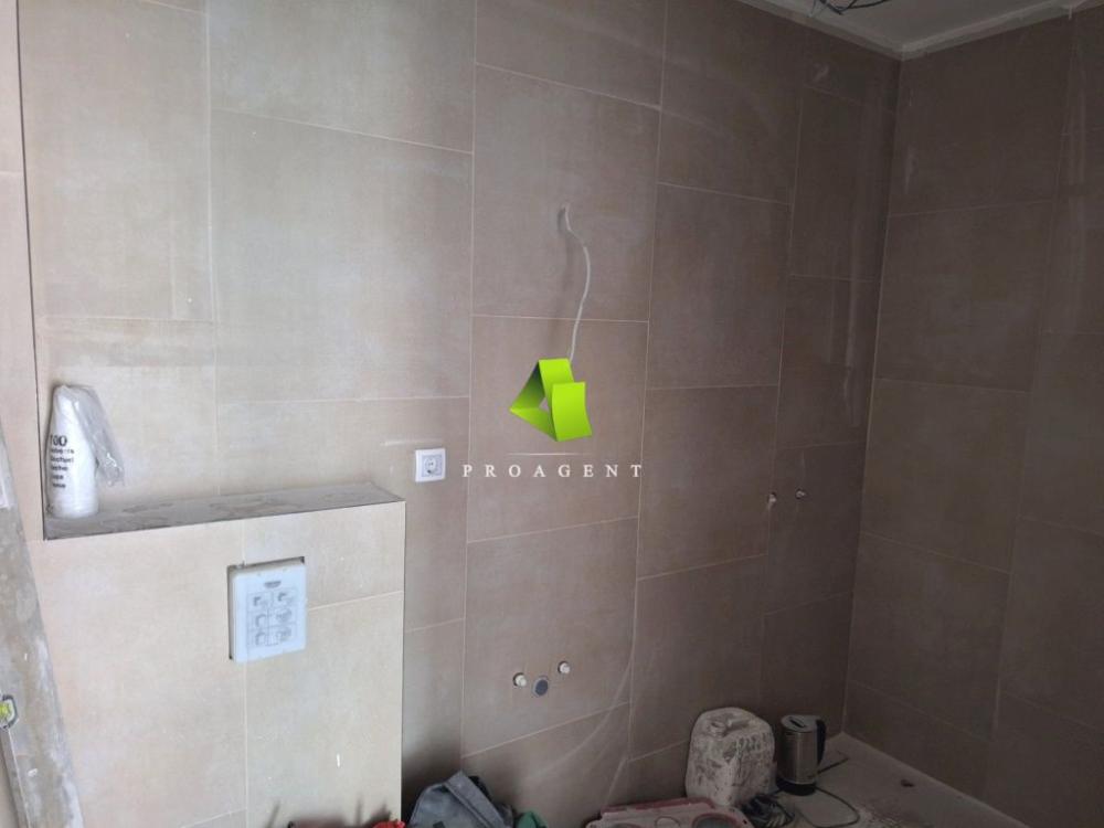 Slika 5 - Uskoro useljiv troiposoban stan u kvalitetnoj novogradnji sa PDV-om na ekskluzivnoj lokaciji u centru ID#6727