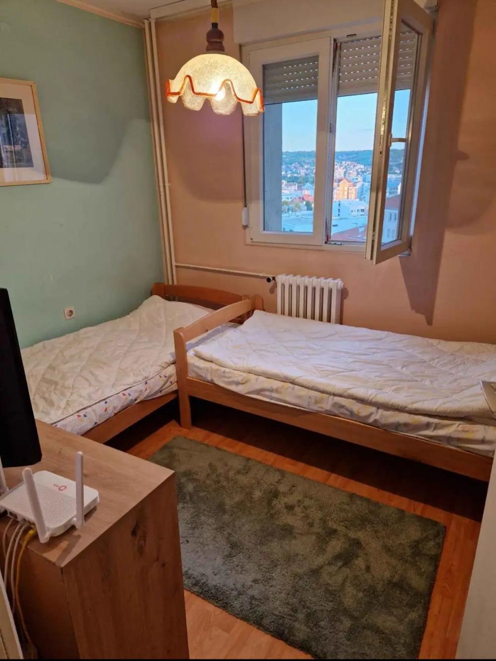 Slika 2 - Dvoiposoban stan na Bulevar blizu Delte