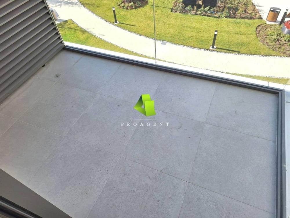 Slika 10 - Trosoban stan sa nameštajem u luksuznom stambenom kompleksu na Bulevaru Nemanjića ID#6205