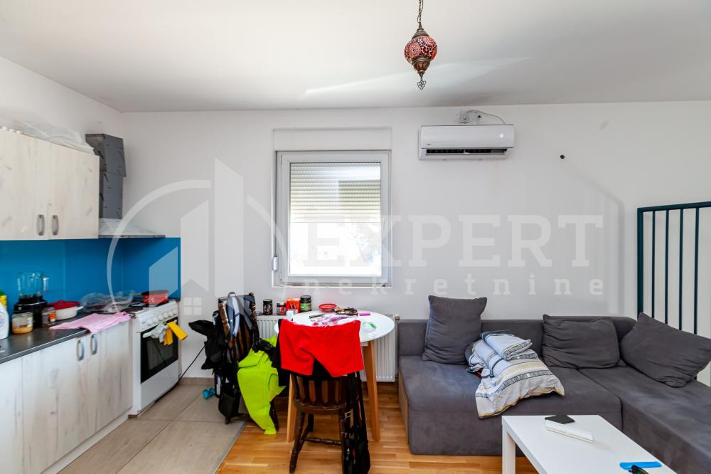 Slika 1 - Stan u zgradi, uknjižen, oglas ID p-014311