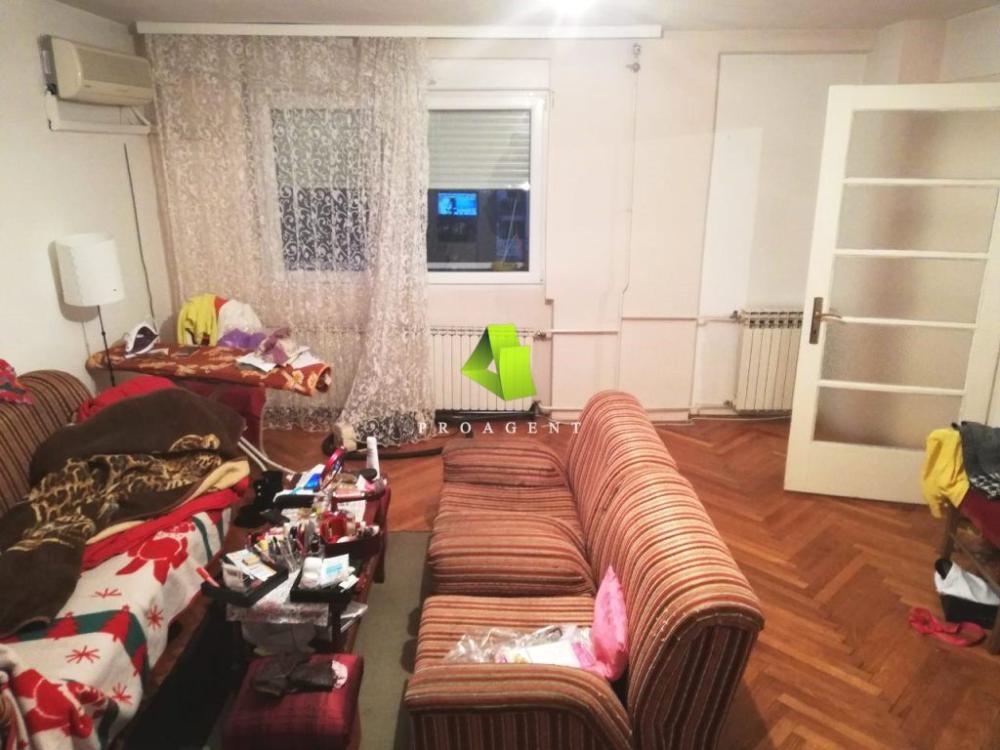 Slika 3 - Retko u ponudi-četvorosoban stan u centru ID#6774