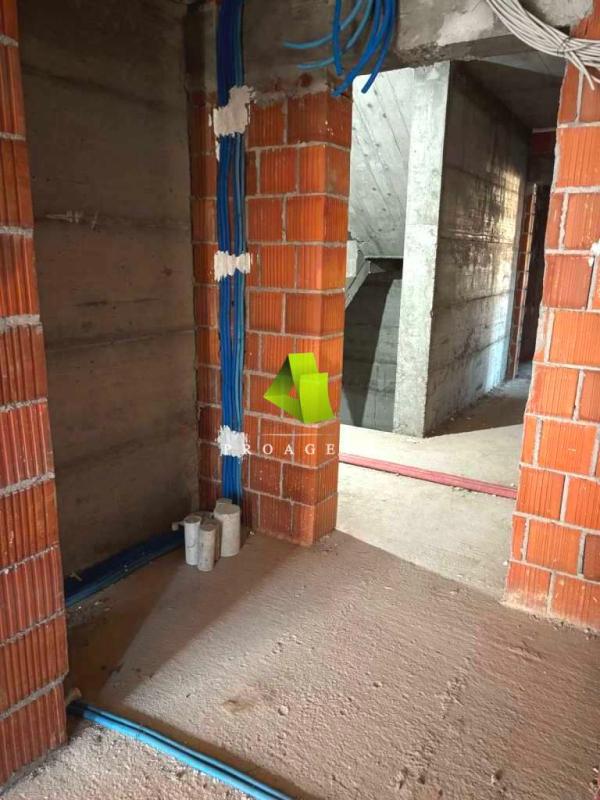 Slika 3 - Jednoiposoban stan u modernoj novogradnji sa PDV-om na odličnoj lokaciji u Duvaništu ID#6789