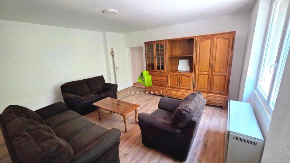 Slika 1 - Renoviran dvosoban stan sa nameštajem u blizini Pravnog fakulteta ID#6804