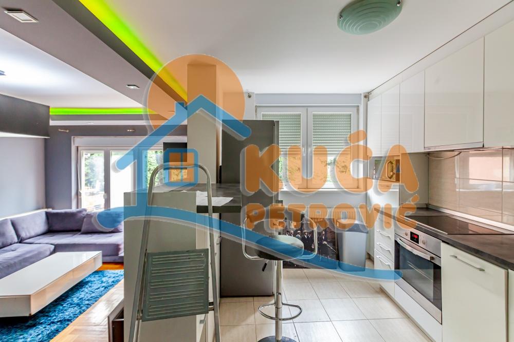 Slika 4 - Stan u zgradi, novogradnja, uknjižen, oglas ID p-014476