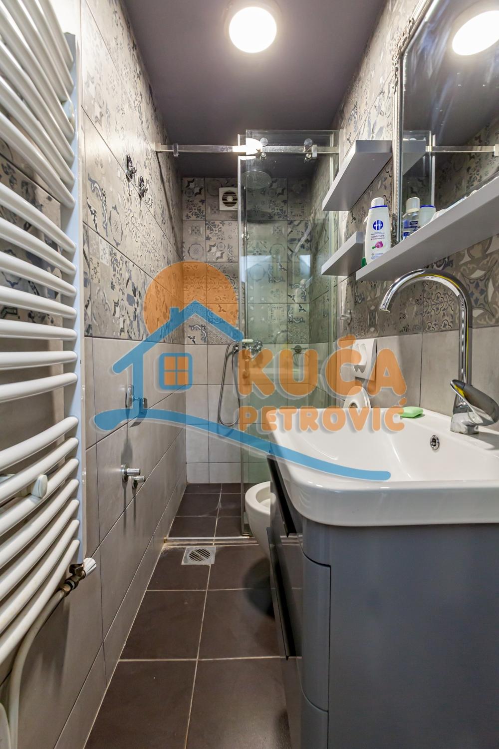 Slika 11 - Stan u zgradi, novogradnja, uknjižen, oglas ID p-014476