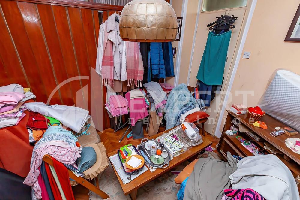 Slika 2 - Stan u zgradi, uknjižen, centralno grejanje, oglas ID p-013679