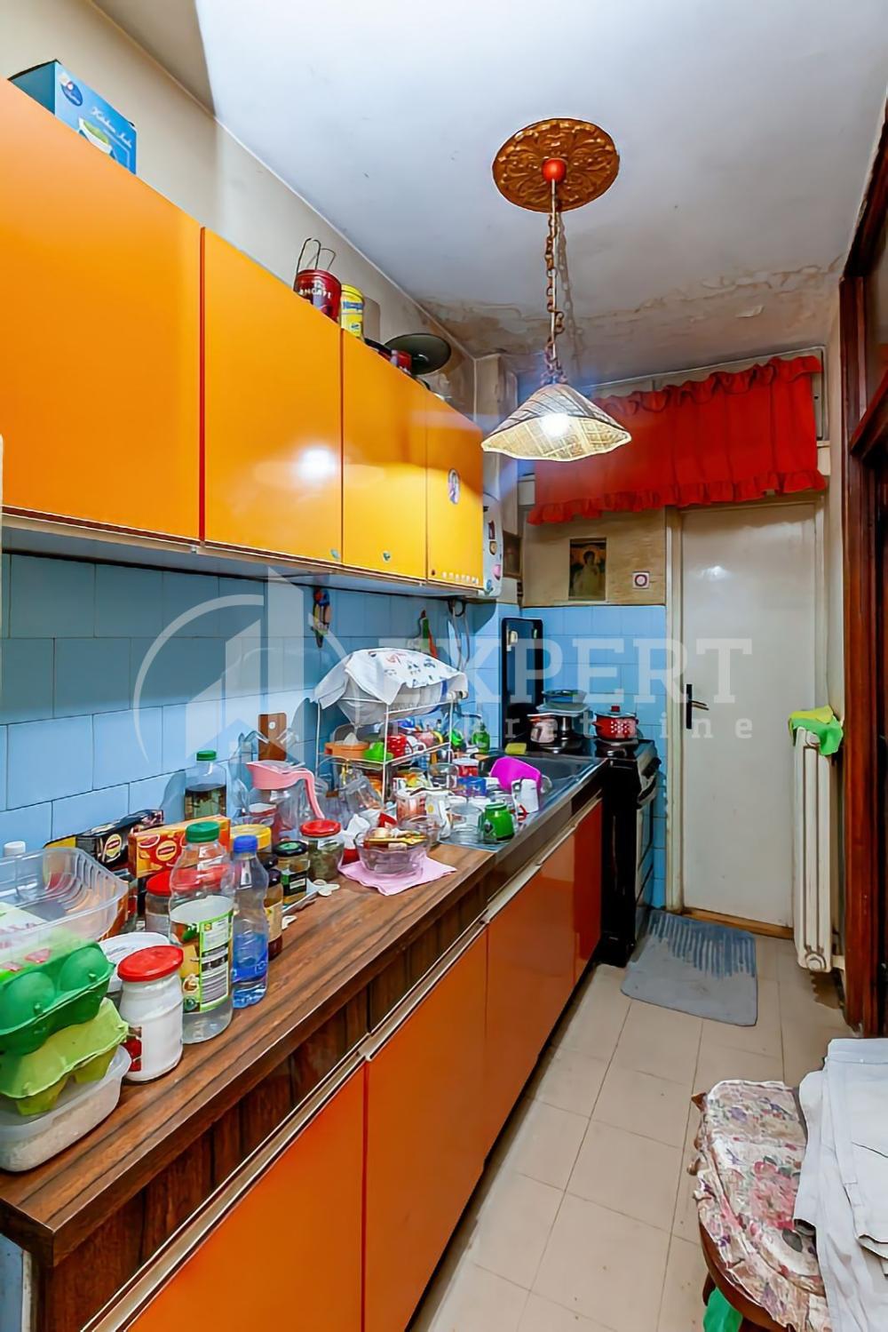 Slika 7 - Stan u zgradi, uknjižen, centralno grejanje, oglas ID p-013679