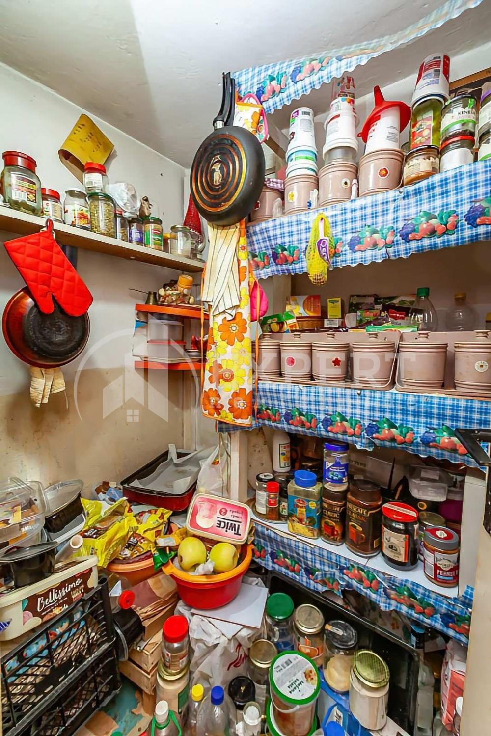 Slika 10 - Stan u zgradi, uknjižen, centralno grejanje, oglas ID p-013679