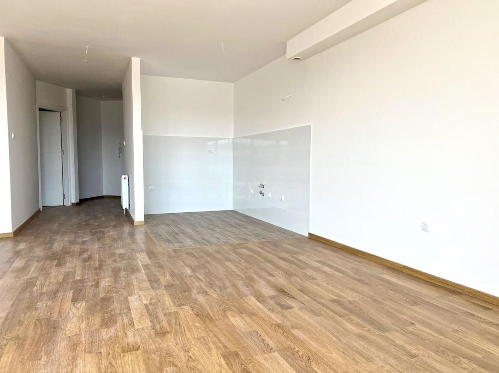 Slika 4 - Prodaja trosobnog stana, Trošarina Niš, terasa