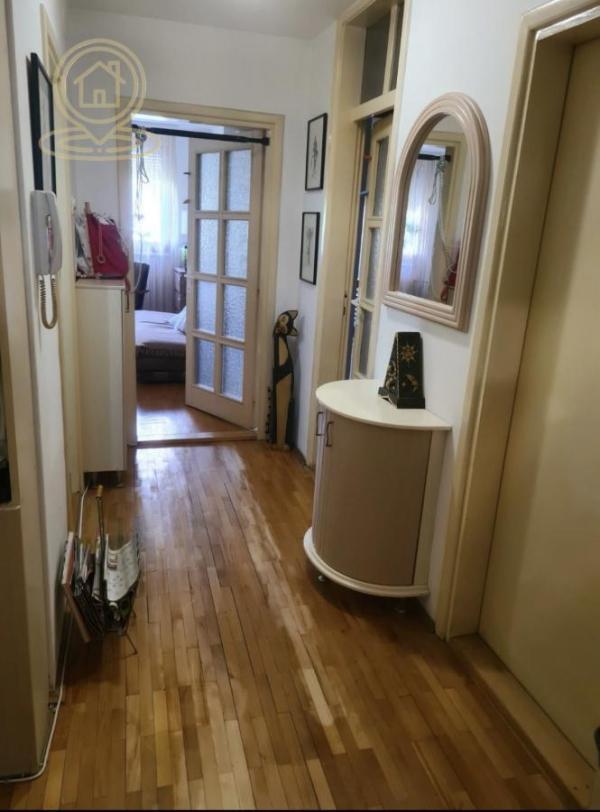 Glavna slika -Prodaja trosobnog stana sa dve terase – Palilula, Božidarčeva ulica