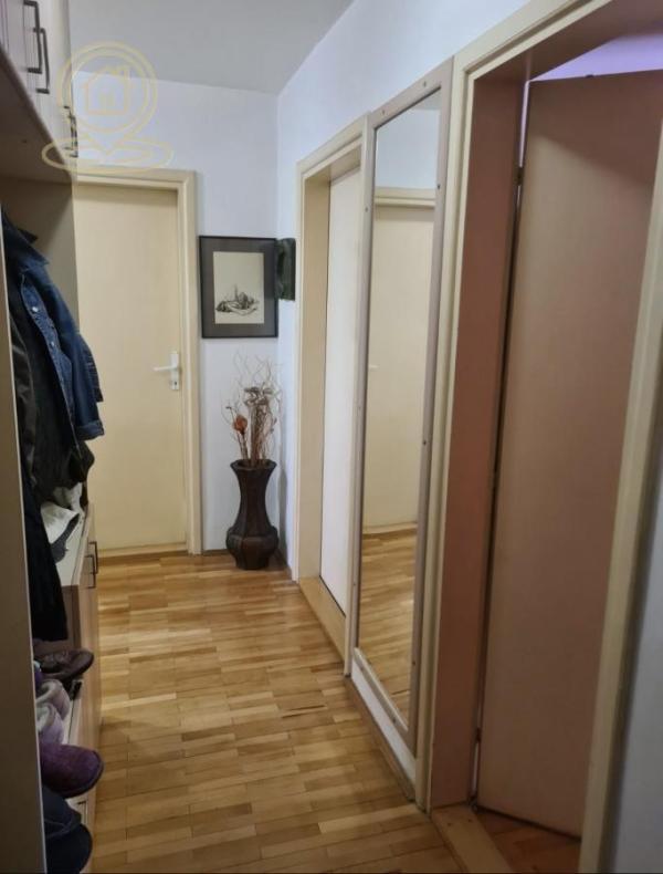 Slika 4 - Prodaja trosobnog stana sa dve terase – Palilula, Božidarčeva ulica