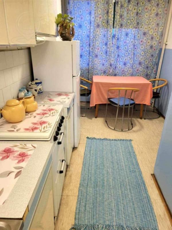 Slika 10 - Na prodaju – Trosoban namešten stan, Dragiše Cvetkovića – Niš