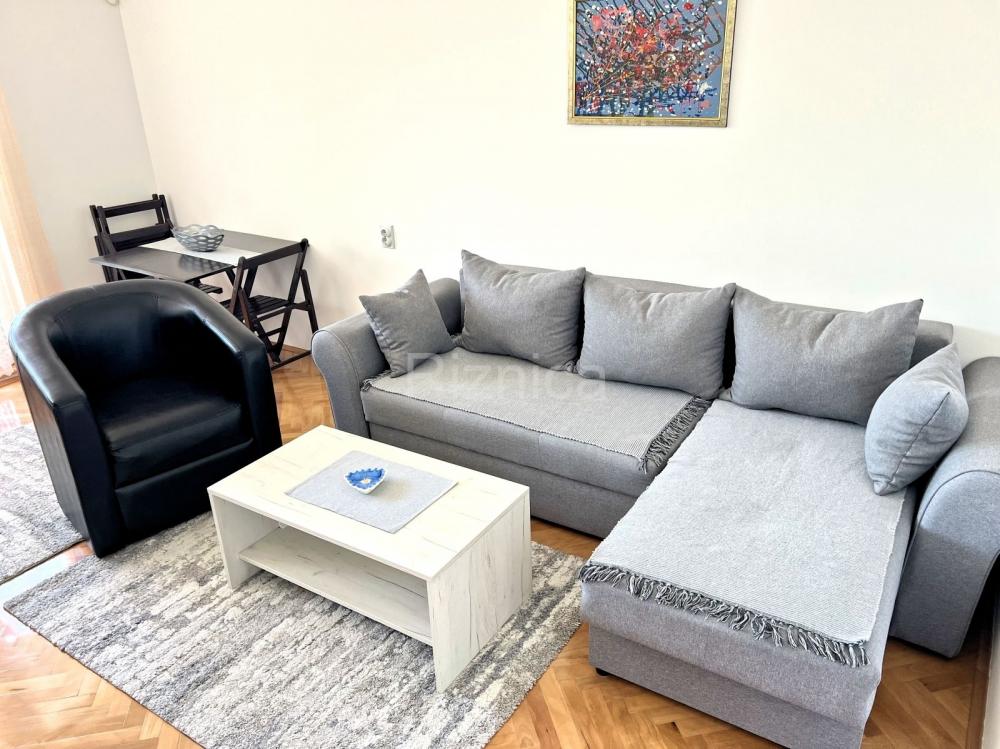 Slika 3 - Prodaja jednoiposobnog stana, terasa