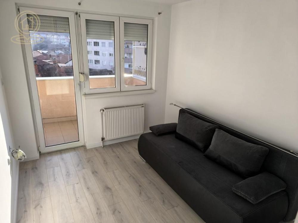 Slika 4 - Prodaja stana – 50m², centar (kod kafića Imidž, Dušanova)