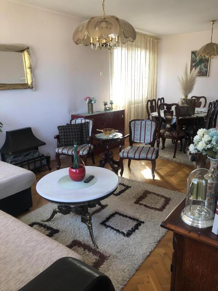 Slika 2 - Prodaje se stan 69 m2 kod Čaira