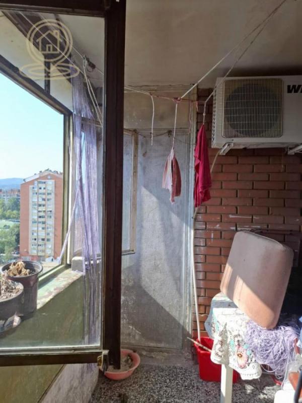 Slika 8 - Na prodaju 2.5 stan na Bulevaru Nemanjica