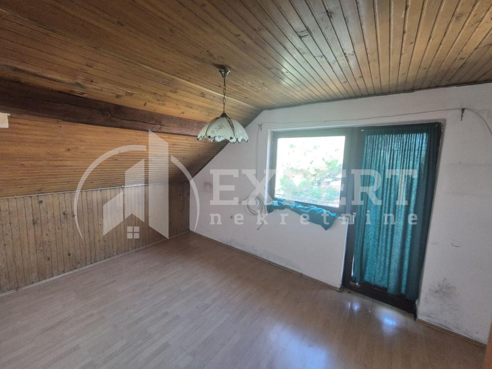 Slika 1 - Stan u zgradi, uknjižen, grejanje na struju, oglas ID p-014806