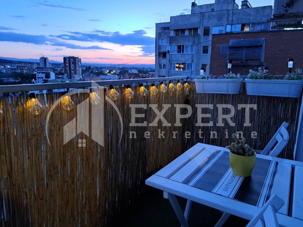 Slika 10 - Stan u zgradi, uknjižen, centralno grejanje, oglas ID p-014867