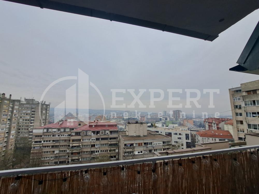 Slika 9 - Stan u zgradi, uknjižen, centralno grejanje, oglas ID p-014867