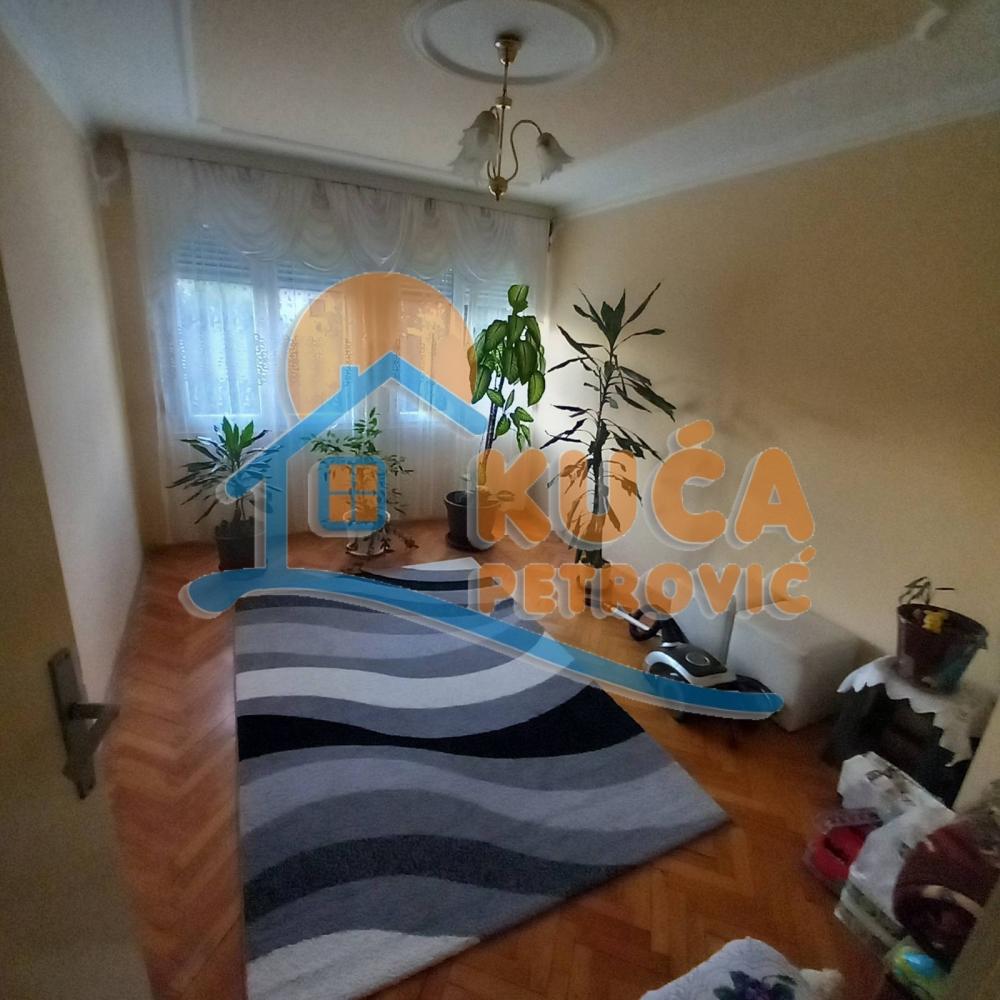 Slika 1 - Stan u zgradi, uknjižen, oglas ID p-014821