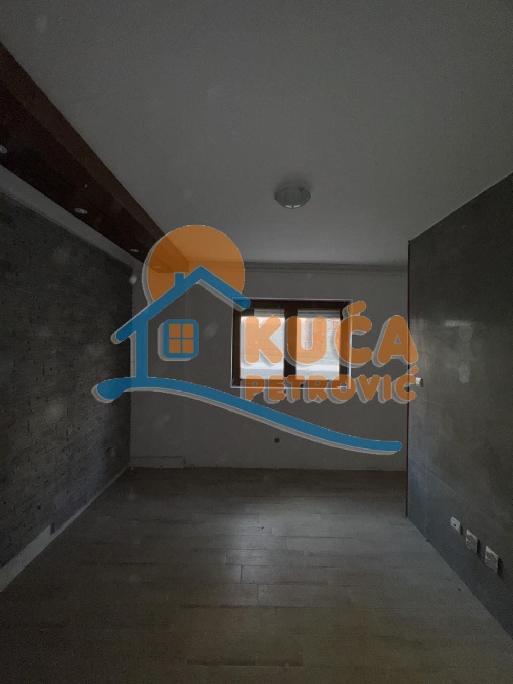 Slika 2 - Garsonjera, oglas ID p-014841