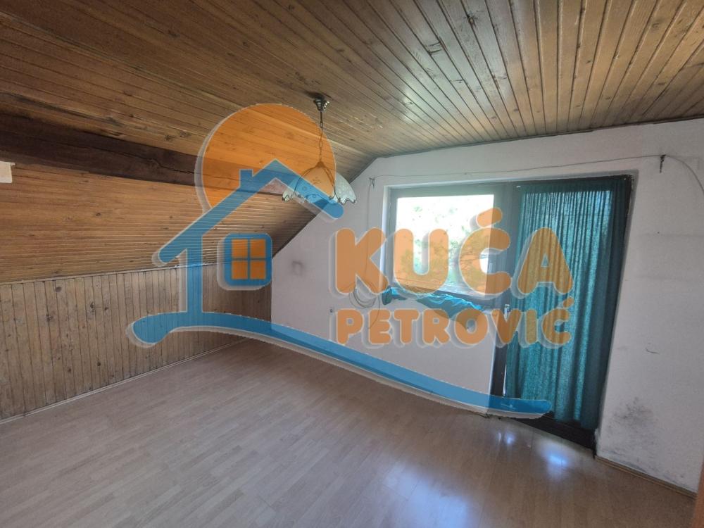 Slika 1 - Stan u zgradi, uknjižen, grejanje na struju, oglas ID p-014806