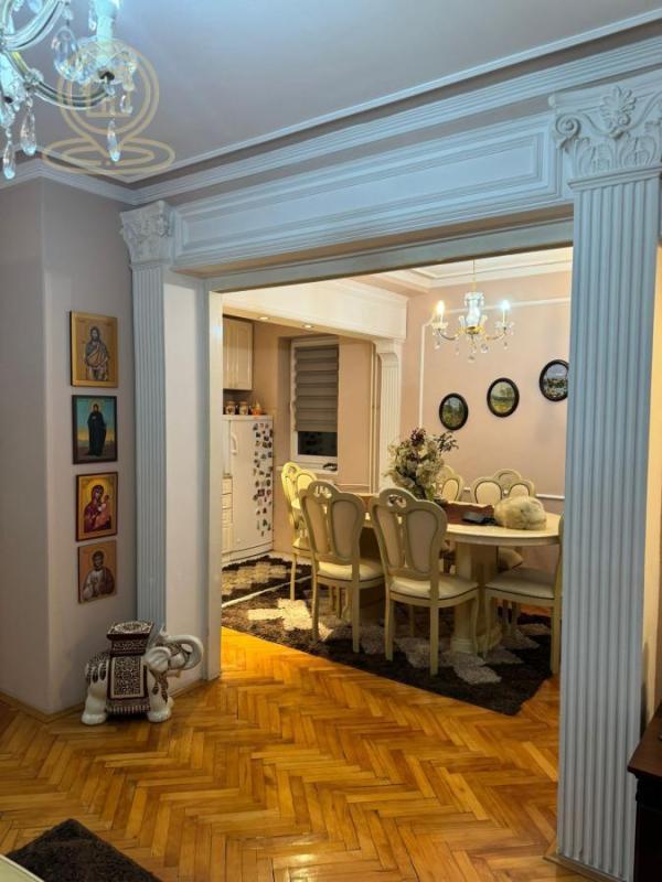 Glavna slika -Na prodaju 3.5 stan kod Svetosavskog parka