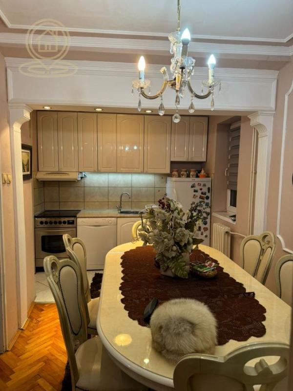 Slika 6 - Na prodaju 3.5 stan kod Svetosavskog parka