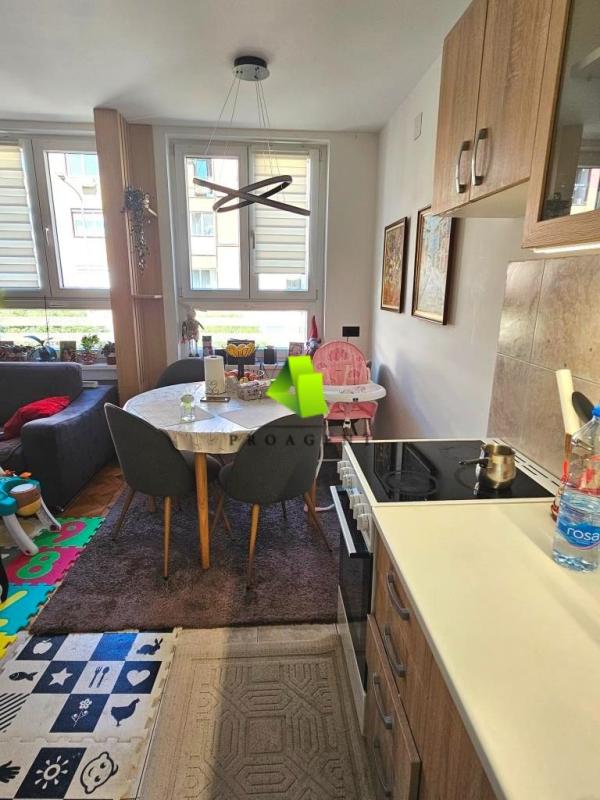 Slika 3 - Lep dvoiposoban stan na odličnoj lokaciji u blizini Pravnog fakulteta ID#7122