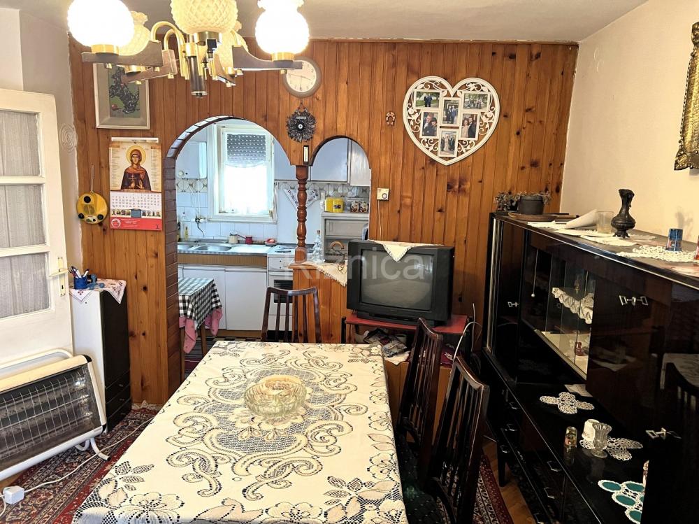 Slika 3 - Prodaja dvoiposobnog stana, terasa, garaža