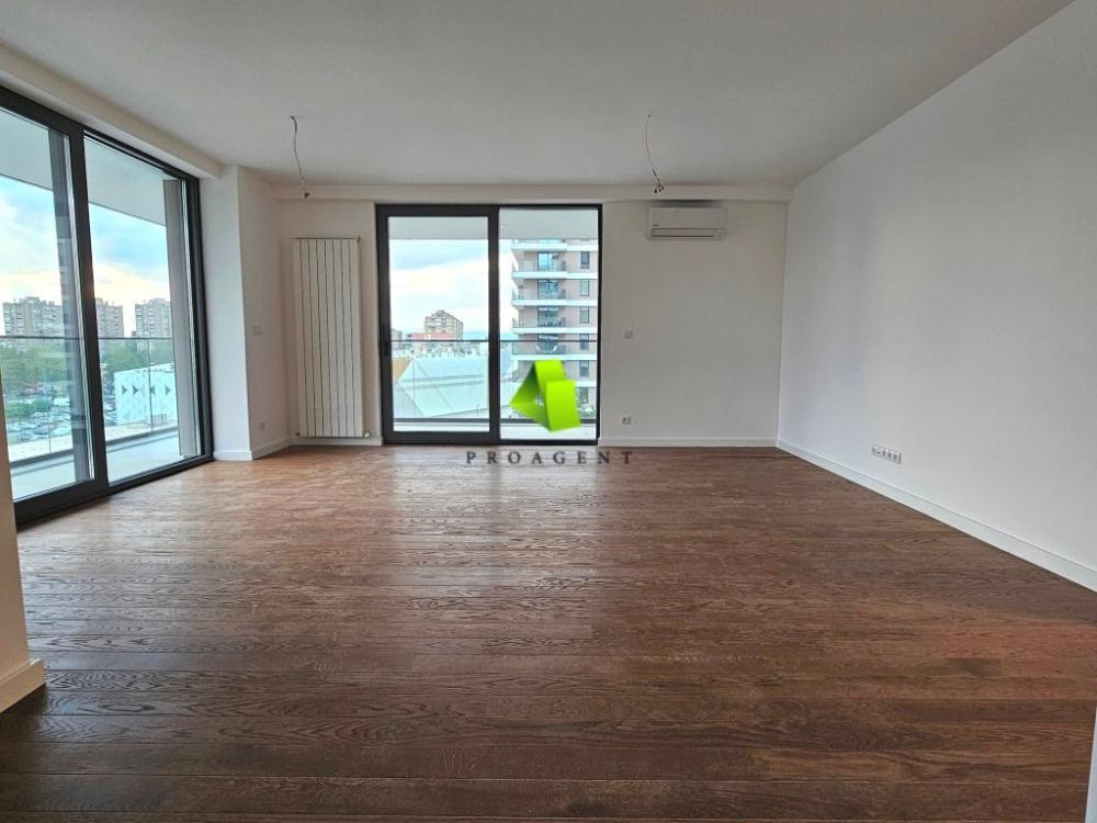 Glavna slika -Troiposoban stan  u luksuznom stambenom kompleksu na najtraženijoj lokaciji ID#7176