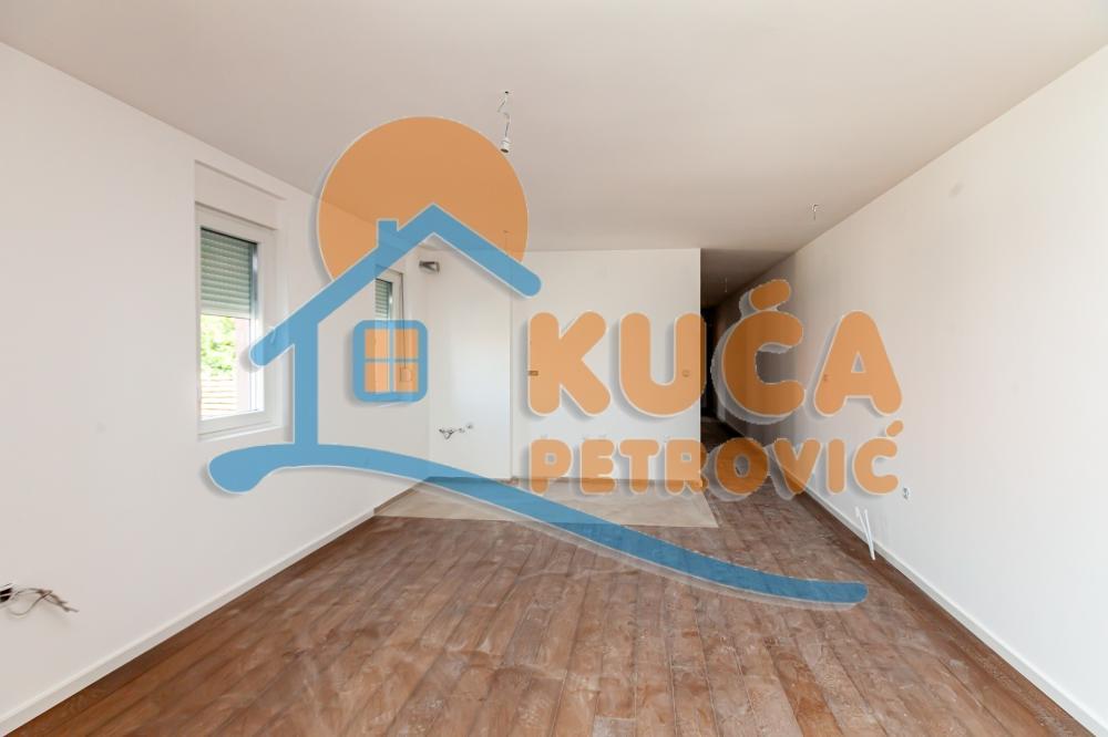 Glavna slika -Stan u zgradi, novogradnja, oglas ID p-014944