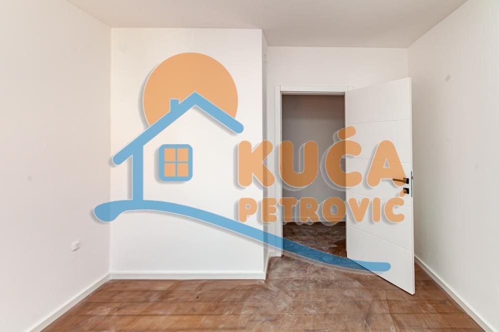 Slika 8 - Stan u zgradi, novogradnja, oglas ID p-014944