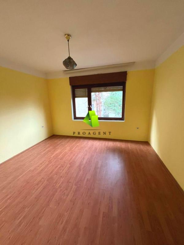 Slika 6 - Trosoban stan sa garažom u mirnijem delu Palilule, pravo mesto za porodičan život ID#7201