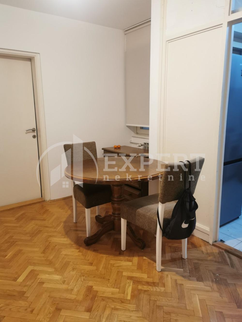 Slika 1 - Stan u zgradi, uknjižen, oglas ID p-014992