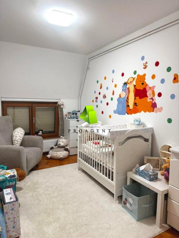 Slika 8 - Retko u ponudi-četvorosoban stan sa stvarima u centru ID#7241