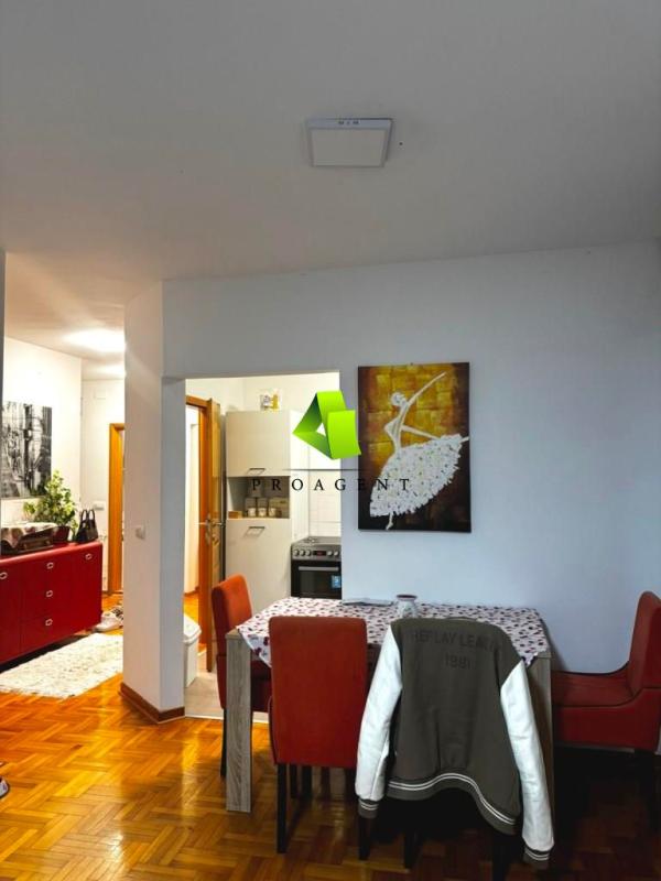 Slika 2 - Retko u ponudi-četvorosoban stan sa stvarima u centru ID#7241