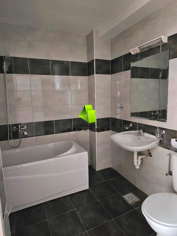 Slika 9 - Neuseljavan dvoiposoban stan u modernom stambenom kompleksu na atraktivnoj lokaciji na Bulevaru Nemanjića ID#7247