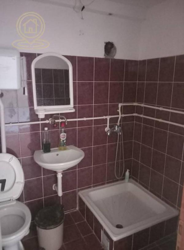 Slika 6 - Na prodaju jednosoban stan u blizini Bogoslovije