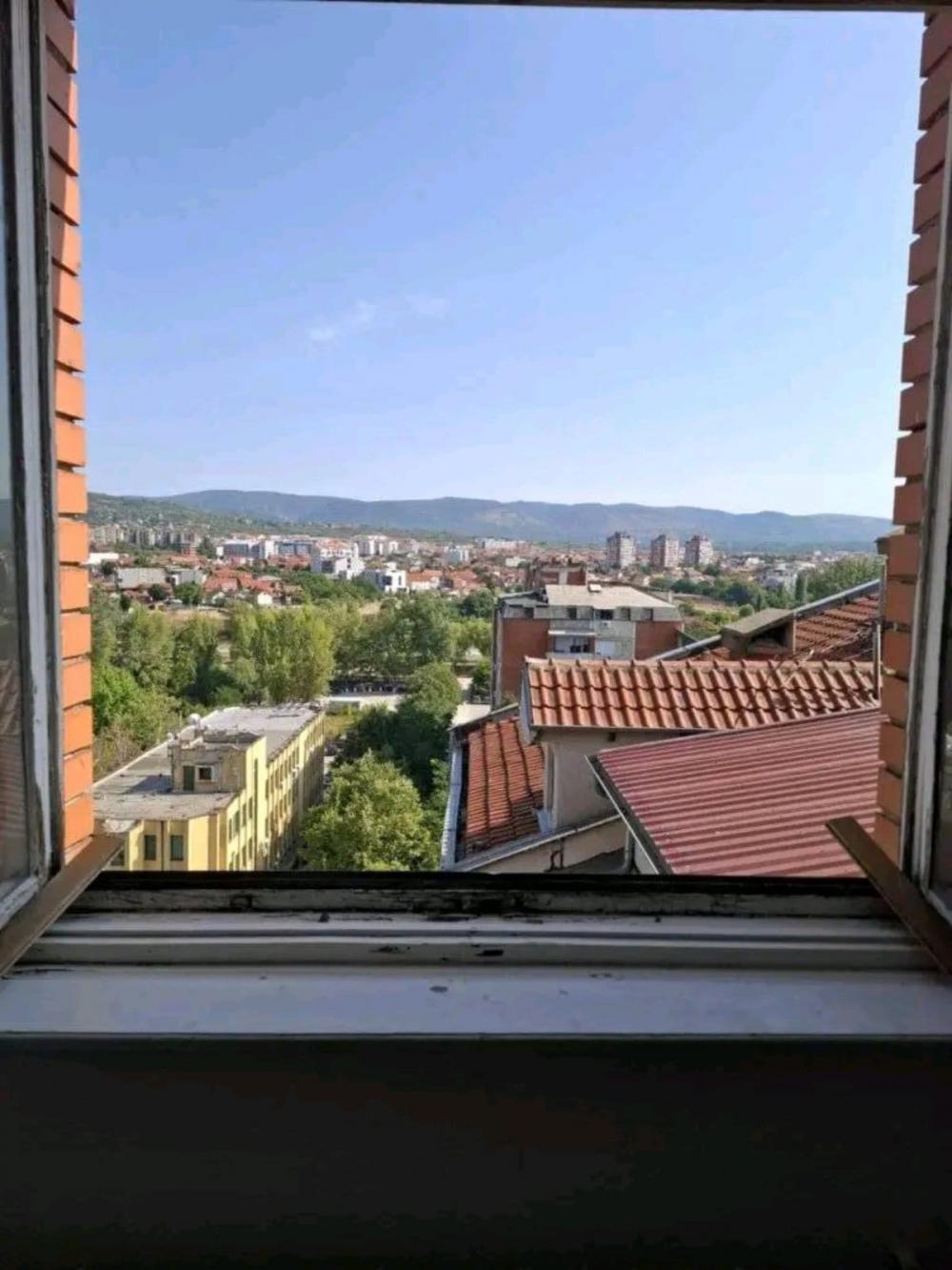 Slika 7 - Stan u zgradi, uknjižen, centralno grejanje, oglas ID 371487