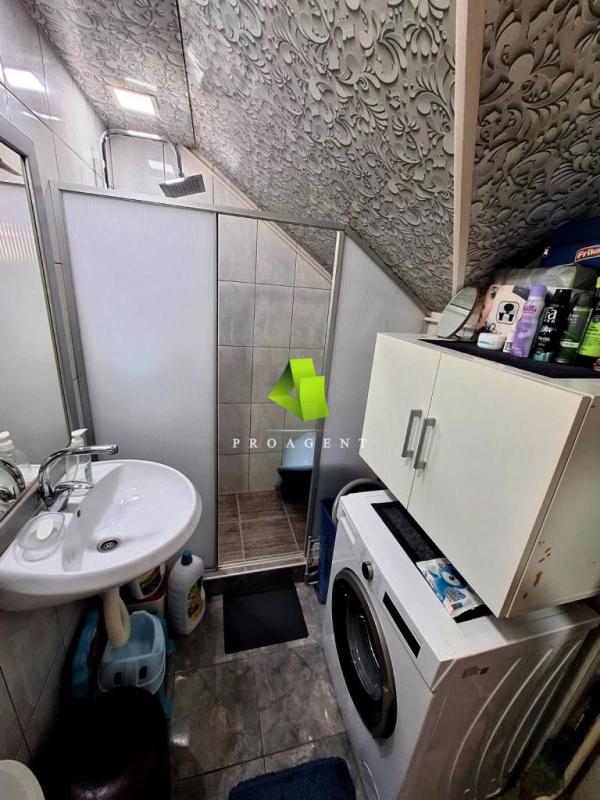 Slika 8 - Dvoiposoban stan sa stvarima u blizini OŠ ´Mika Antić´ ID#7281