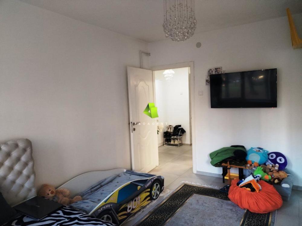 Slika 5 - Lux renoviran jednoiposoban stan na odličnoj lokaciji, Bulevar Nemanjića ID#7305