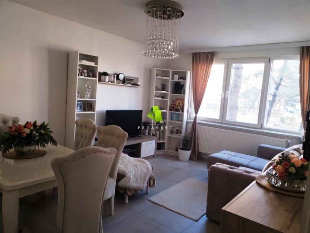 Slika 1 - Lux renoviran jednoiposoban stan na odličnoj lokaciji, Bulevar Nemanjića ID#7305