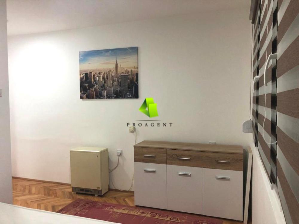 Slika 8 - Jednoiposoban stan sa nameštajem na odličnoj lokaciji na Crvenom pevcu ID#7315