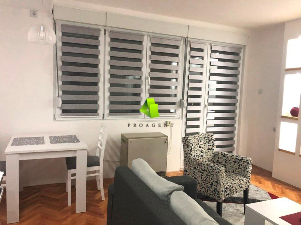 Slika 4 - Jednoiposoban stan sa nameštajem na odličnoj lokaciji na Crvenom pevcu ID#7315