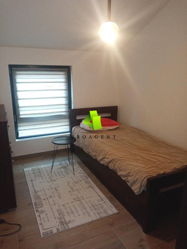 Slika 3 - Jednoiposoban stan sa stvarima u novoj zgradi na Paliluli ID#7317