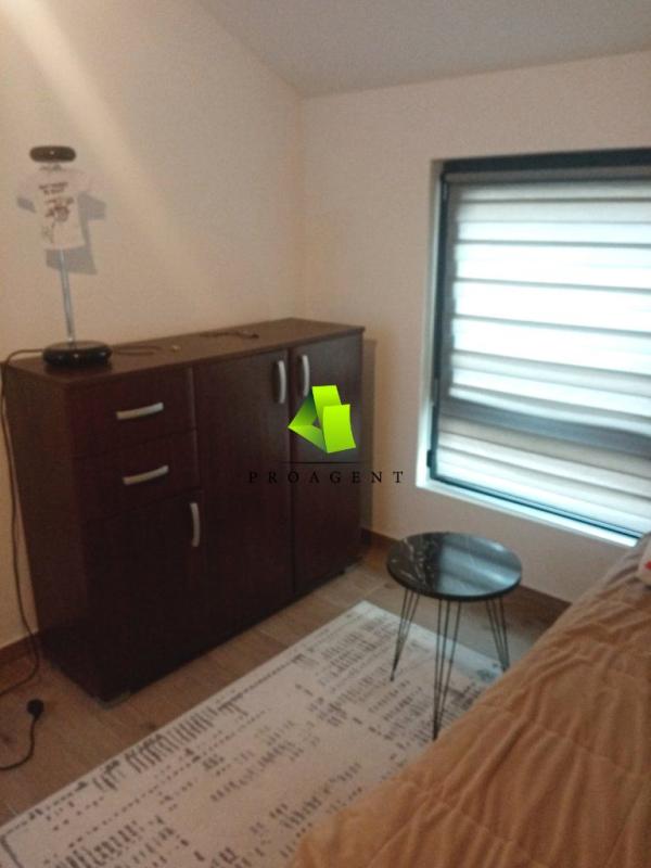 Slika 4 - Jednoiposoban stan sa stvarima u novoj zgradi na Paliluli ID#7317