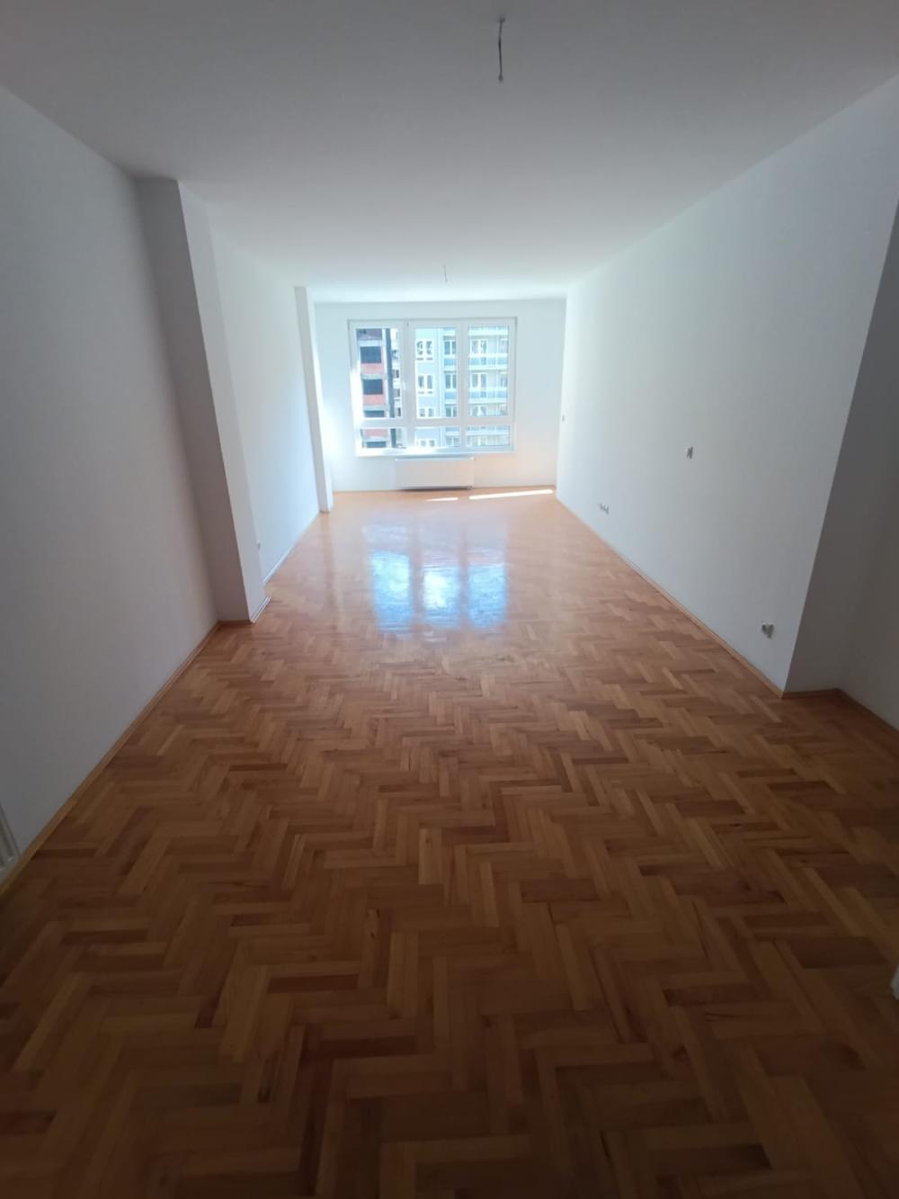 Glavna slika -Prodaja dvosobnog stana, Bulevar Nemanjića, u blizini Delte Niš, terasa, lift