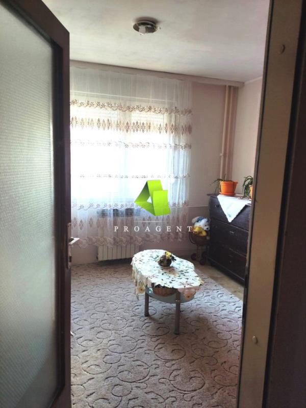 Slika 4 - Komforan trosoban stan sa parkingom kod Doma zdravlja ID#7335