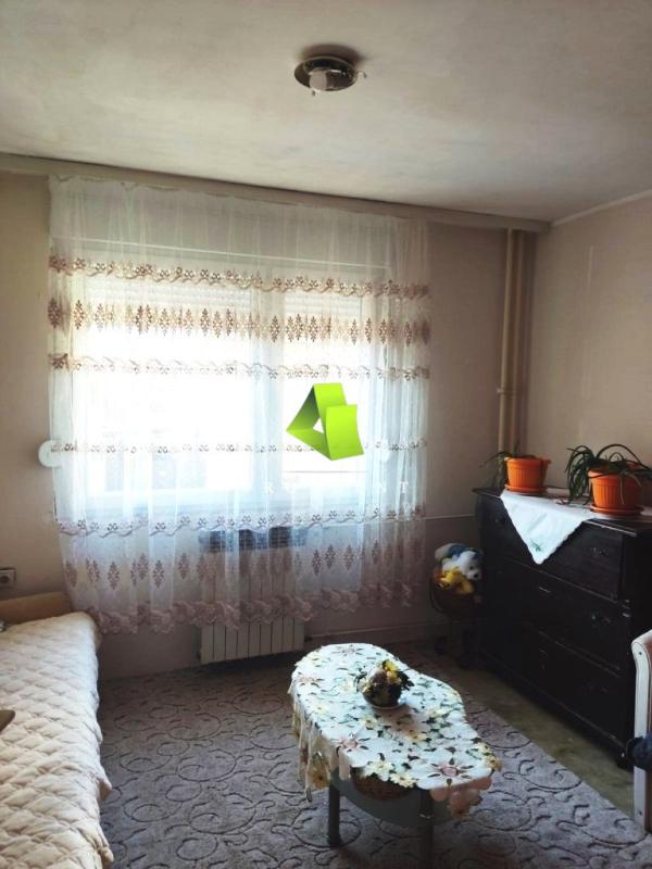 Slika 3 - Komforan trosoban stan sa parkingom kod Doma zdravlja ID#7335